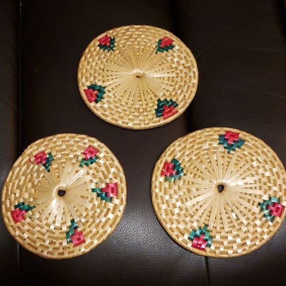 Set of 3 Wicker Pot Trivets - Picture 1 of 2